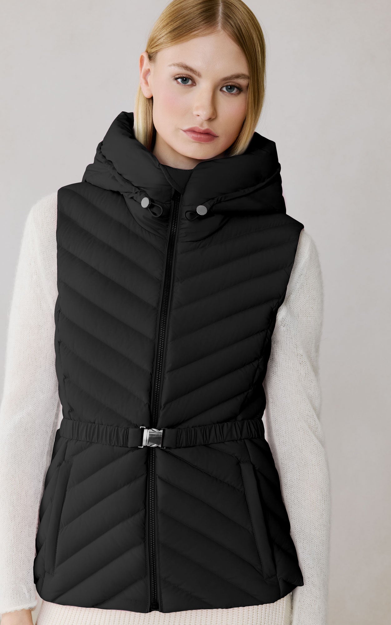 ESTELLE-VEST